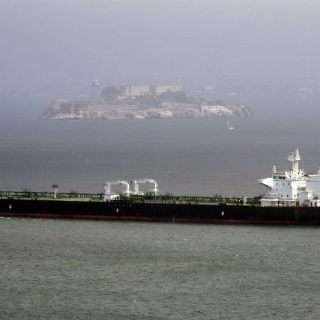 Desmienten secuestro de buque cisterna en Malasia