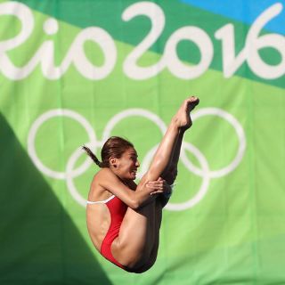 Paola Espinosa califica a la semifinal de plataforma