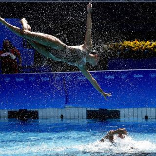 Rusia domina la rutina técnica en nado sincronizado por equipos