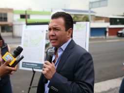 La mañana de este viernes, el alcalde de Zapopan inauguró los trabajos de pavimentación en la Avenida Pablo Neruda. EL INFORMADOR / R. Tamayo