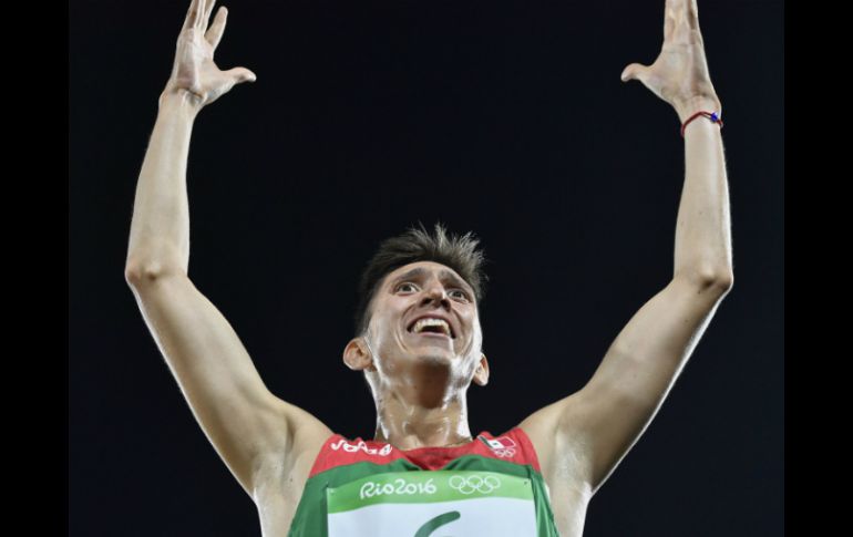Hernández se convirtió en el primer medallista olímpico de esta disciplina para una delegación mexicana. AFP / J. Macdougall