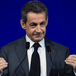 Sarkozy anuncia candidatura para presidencia francesa