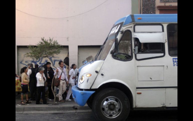 El gremio de Transportistas Unidos desconoce qué pasará cuando comiencen a operar los corredores de transporte. EL INFORMADOR / ARCHIVO
