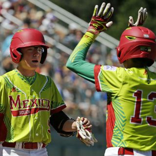 México gana a Canadá y sigue en Pequeñas Ligas