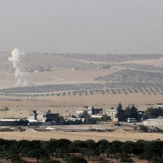 Turquía combatirá a kurdos y yihadistas en Siria, anuncian