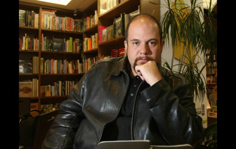 Nacido en 1976 en Guadalajara, Ortuño es considerado por la revista Granata como uno de los mejores escritores jóvenes en español. EFE / ARCHIVO