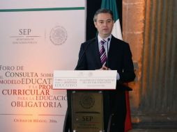 El titular de la SEP  participa en Foro de Consulta sobre el Modelo Educativo con académicos y especialistas. TWITTER / @SEP_mx
