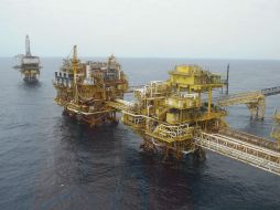La mayor parte del crudo extraído de enero a julio de 2016 provino del mar. EFE / ARCHIVO