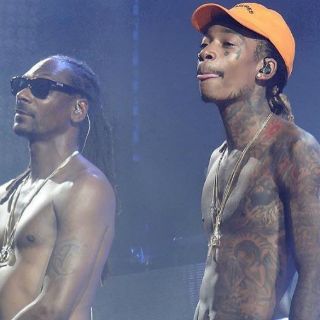Lesionados en concierto demandan a Snoop Dogg y Wiz Khalifa