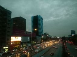 El reto de la Semarnat es hacer que el aire de la Ciudad de México alcance los estándares recomendados por la OMS. EFE / A. Cruz