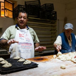 Azúcar 'amarga' el negocio del pan dulce