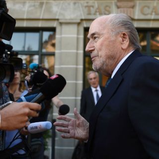 Joseph Blatter se presenta ante el TAS