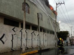 Las tres personas lesionadas son oficiales de Protección Civil y Bomberos. EL INFORMADOR /