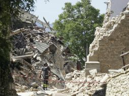El terremoto ha causado hasta el momento al menos 250 muertos y cientos de desaparecidos. AP / A. Tarantino
