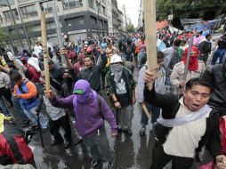 EL SNTE acordó este sábado mantener su decisión de no iniciar el ciclo escolar y reanudar los bloqueos carreteros el próximo lunes. NTX / ARCHIVO