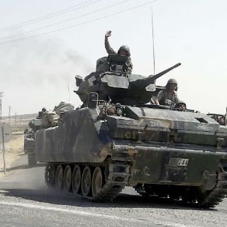 Aeropuerto en el sur de Turquía es blanco de ataque con misiles