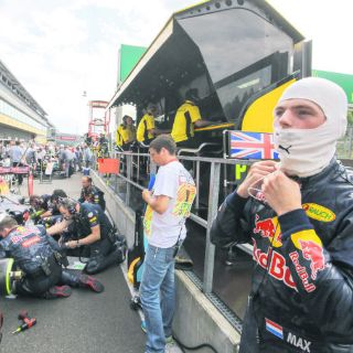 Max causará un accidente tarde o temprano: Raikkonen