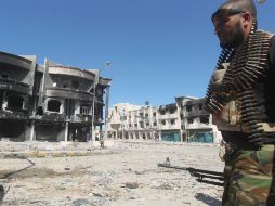 El Ejército se unificó para poder liberar a Sirte de los yihadistas, quienes impusieron una especie de califato. AFP / ARCHIVO