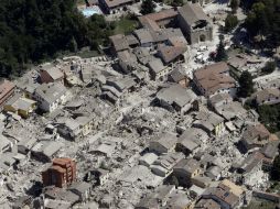 Autoridades investigan el tipo de material utilizado en edificios derrumbados y el uso de fondos públicos para reforzar construcciones. AP / ARCHIVO