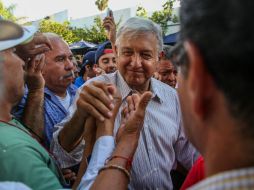 AMLO recordó que el cantante felicitó a quienes votarían por él, por ser 'muy inteligentes'. EL INFORMADOR / G. Gallo