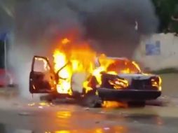 Unos 200 trabajadores del volante, en su mayoría jóvenes, se confrontaron por la disputa de rutas, concesiones y contratos. YOUTUBE / NOTICIASMVS