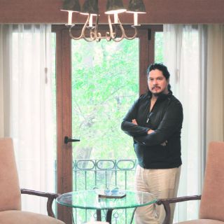 Paco Rentería, descalzo por el mundo