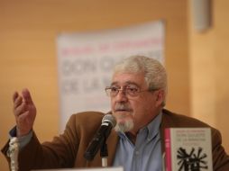 El narrador, poeta, traductor y cronista manifestó su entusiasmo por que sus cuentos lleguen a lectores jóvenes. EFE / ARCHIVO