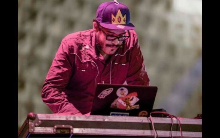 El taller va dirigido al público en general con intereses en narrativa, arte, sonido y nuevas tecnologías. TWITTER / @yairlopez