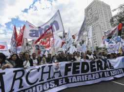 La manifestación de este viernes es de las más grandes que se ha dado desde que inició el gobierno de Macri. EFE / D. Fernández