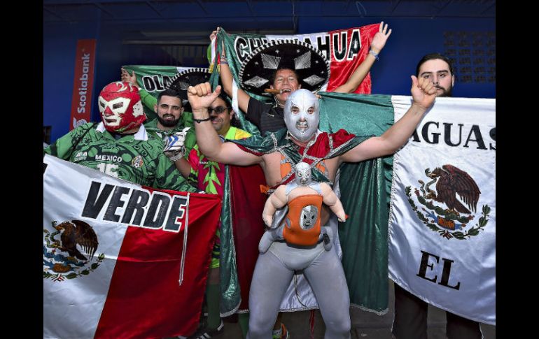 Según reportes, aficionados mexicanos también fueron agredidos. MEXSPORT / I. Ortiz