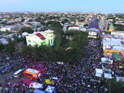 Popular. Las autoridades calcularon que a lo largo de la conmemoración asistieron más de 40 mil personas. EFE /