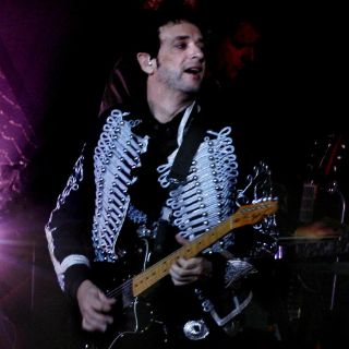 Madre de Cerati lo recuerda tras dos años de su muerte