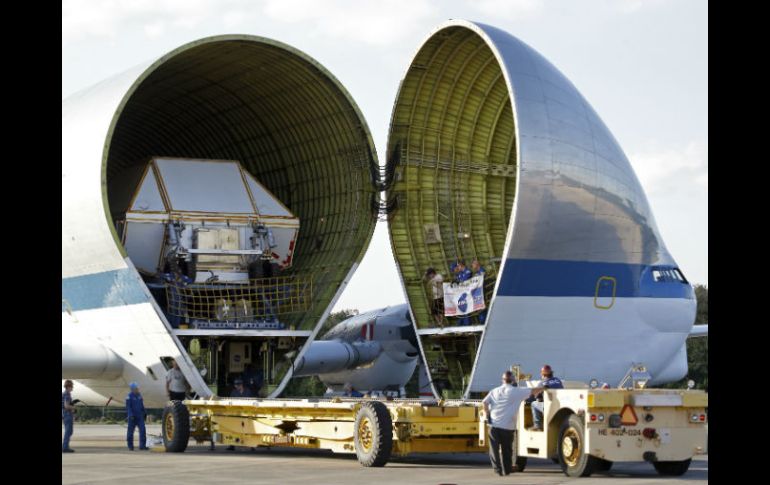 Llegada del módulo de tripulación de la nave Orión a Cabo Cañaveral. Partes de este vehículo espacial fueron fabricadas en México. AP / ARCHIVO
