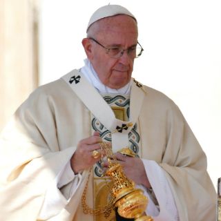 El Papa Francisco pide convertir la crisis en oportunidad