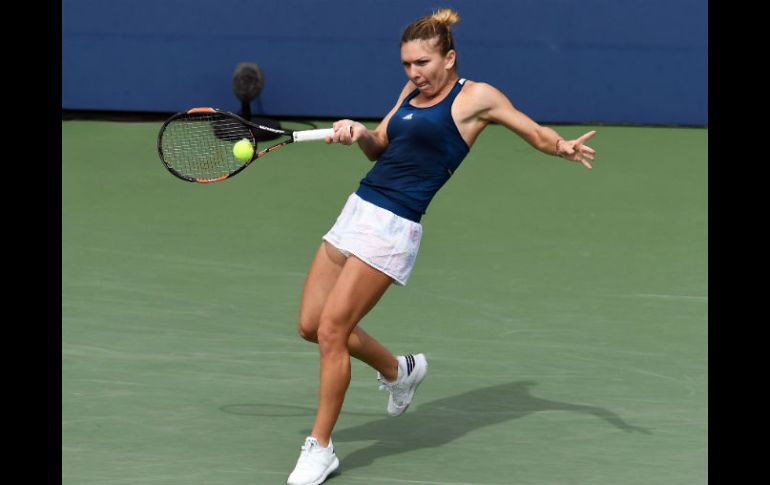 Halep tendrá ahora como rival a la ganadora del partido que disputarán Serena Williams y Yaroslava Shvedova. AFP / J. Samad