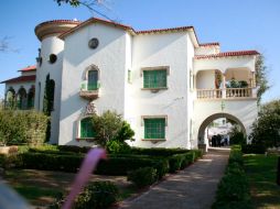 Los juarenses podrán acudir a recibir el miércoles las cenizas del cantautor. EFE / A. Bringas