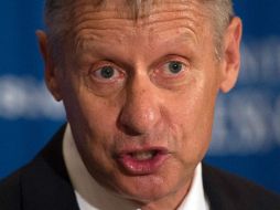 Gary Johnson obtendría 13% por ciento de apoyo, según un sondeo realizado por The Washington Post en 50 estados. AFP / ARCHIVO