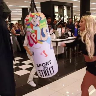 Captan a Britney Spears 'portándose mal'