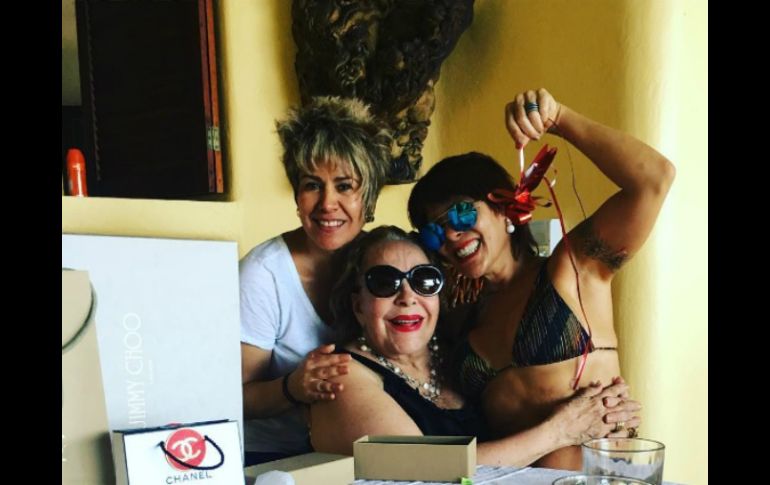 Alejandra Guzmán publicó una fotografía de la celebración en su cuenta de Instagram. INSTAGRAM / laguzmanmx