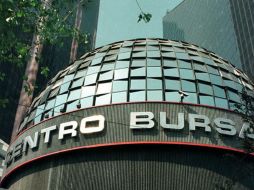 El Índice de Precios y Cotizaciones acaba este viernes con un retroceso de 957.80 puntos respecto al nivel previo. NTX / ARCHIVO