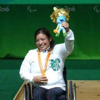 México se cuelga el oro en levantamiento de potencia