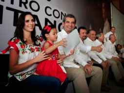 Ochoa Reza sostuvo un encuentro con militantes en León. TWITTER / @EnriqueOchoaR