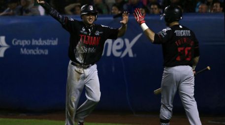 Un 'rally' de ocho carreras en la novena salvó a los campeones de la Zona Norte. FACEBOOK / TorosdeTijuana