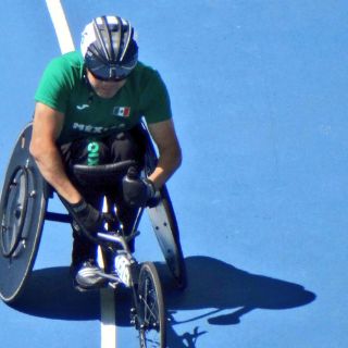 Edgar Navarro gana medalla de bronce para México