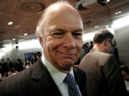 Enrique Krauze, recibó el galardón con la medalla ‘Sentimientos de la Nación’. NTX / ARCHIVO