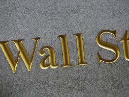 El Nasdaq suma 18.52 puntos, impulsado por Apple. AP / ARCHIVO