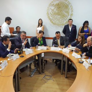 Comisión de Justicia avala ratificación de Leonel Sandoval
