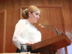 Balderas Trejo señaló: ‘Yo no sé dónde está el pecado, dónde está el delito, que mis hijos y mi marido me regalen vestidos’. TWITTER / @AnaBalderasT