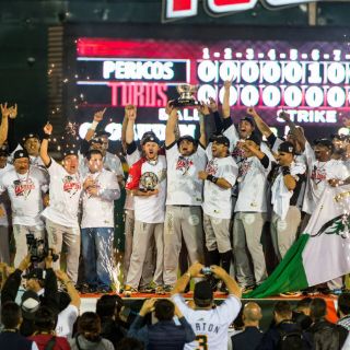 Pericos de Puebla se corona en la Liga Mexicana de Beisbol