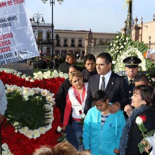 Recuerdan a víctimas de explosiones de 2008 en Morelia